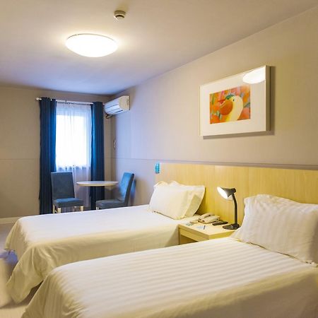 Jinjiang Inn Wuhan Zhonghua Road Hubu Alley מראה חיצוני תמונה