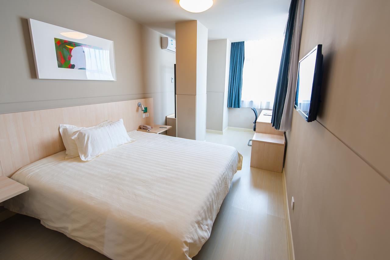 Jinjiang Inn Wuhan Zhonghua Road Hubu Alley מראה חיצוני תמונה