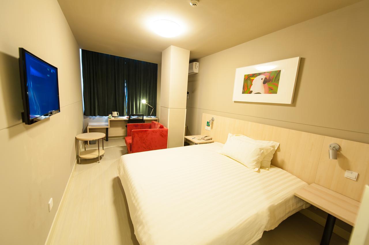 Jinjiang Inn Wuhan Zhonghua Road Hubu Alley מראה חיצוני תמונה