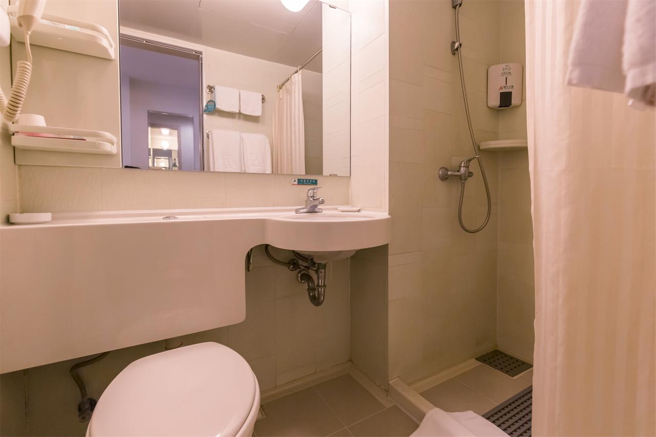 Jinjiang Inn Wuhan Zhonghua Road Hubu Alley מראה חיצוני תמונה