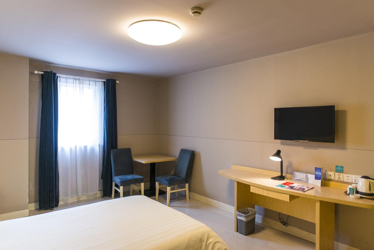 Jinjiang Inn Wuhan Zhonghua Road Hubu Alley מראה חיצוני תמונה