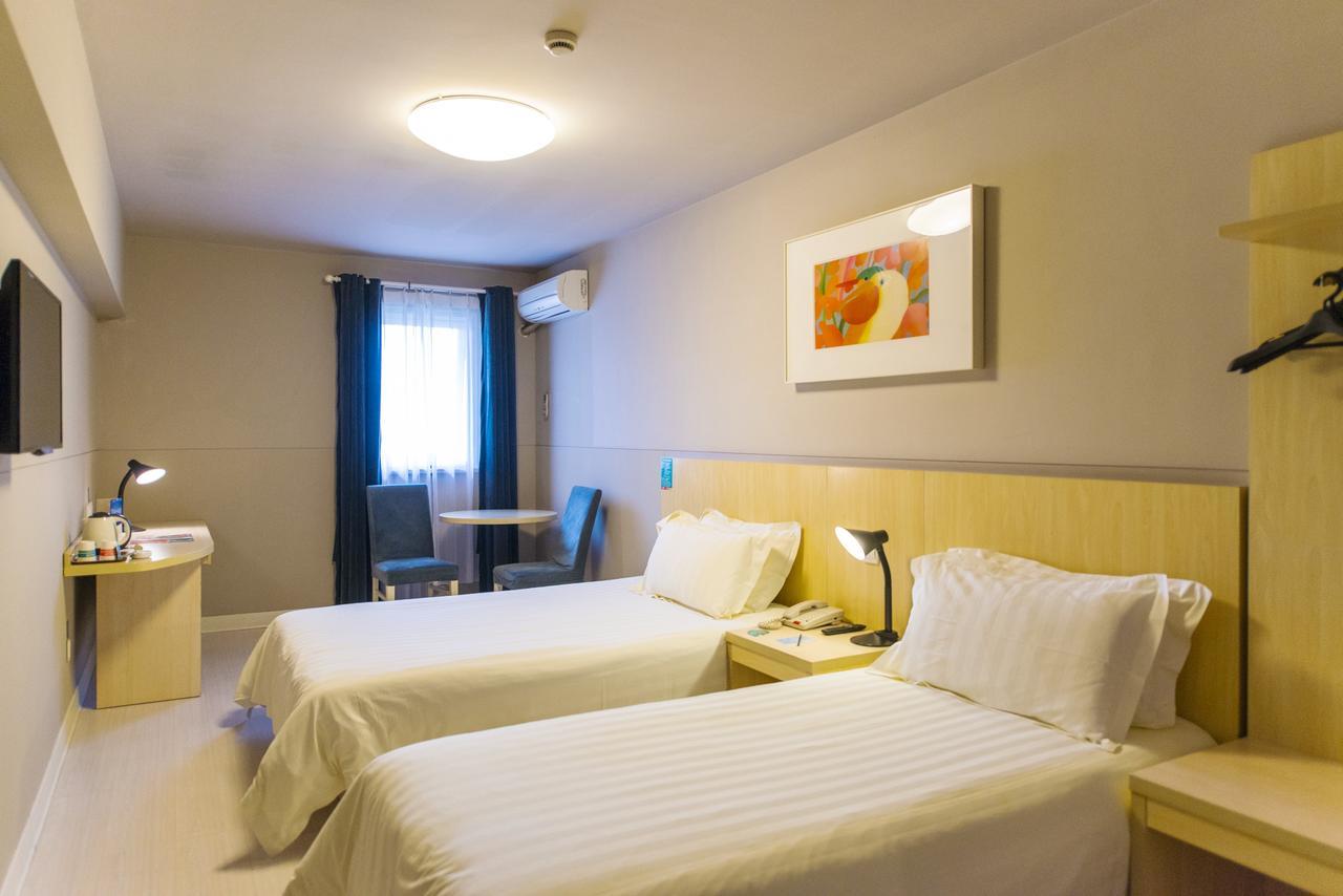 Jinjiang Inn Wuhan Zhonghua Road Hubu Alley מראה חיצוני תמונה
